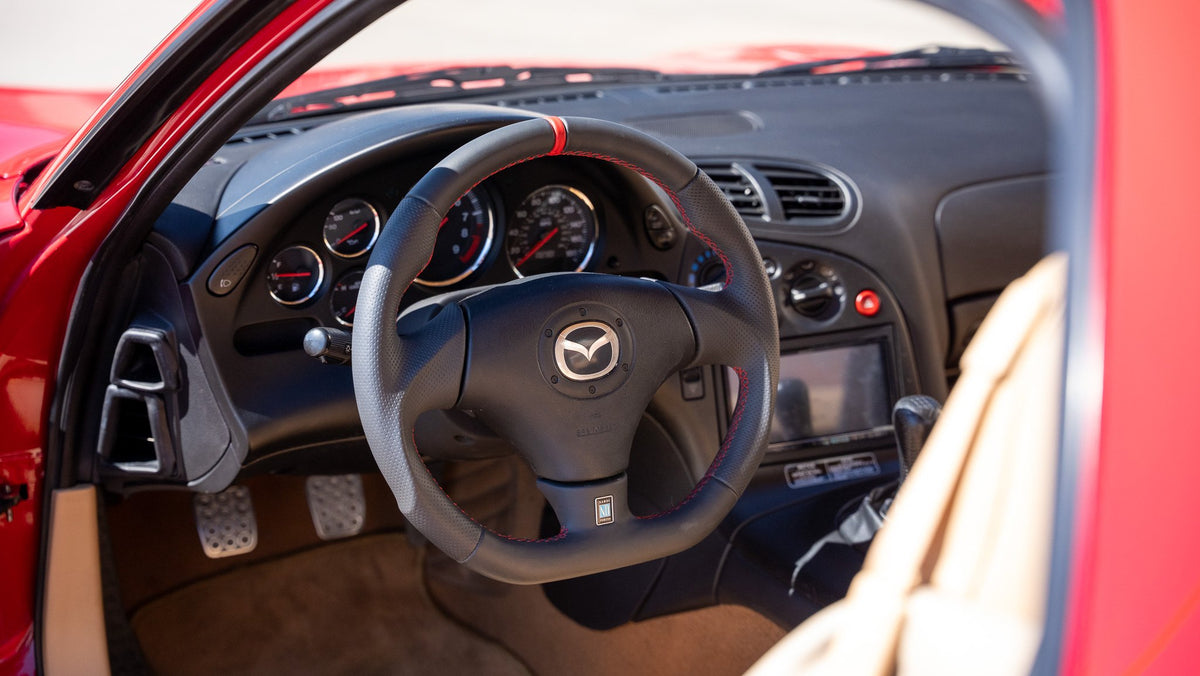 RX-7 FD steering wheel and gauge cluster